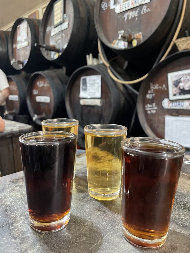 Borkóstoló: Antigua casa de la guardia II.